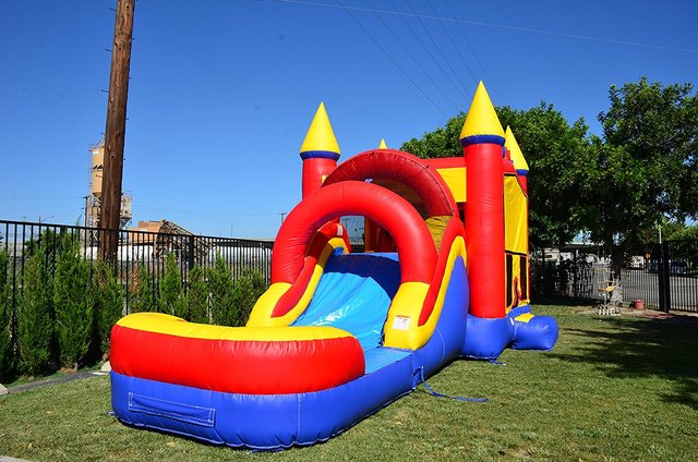 bounce house with slide rentals