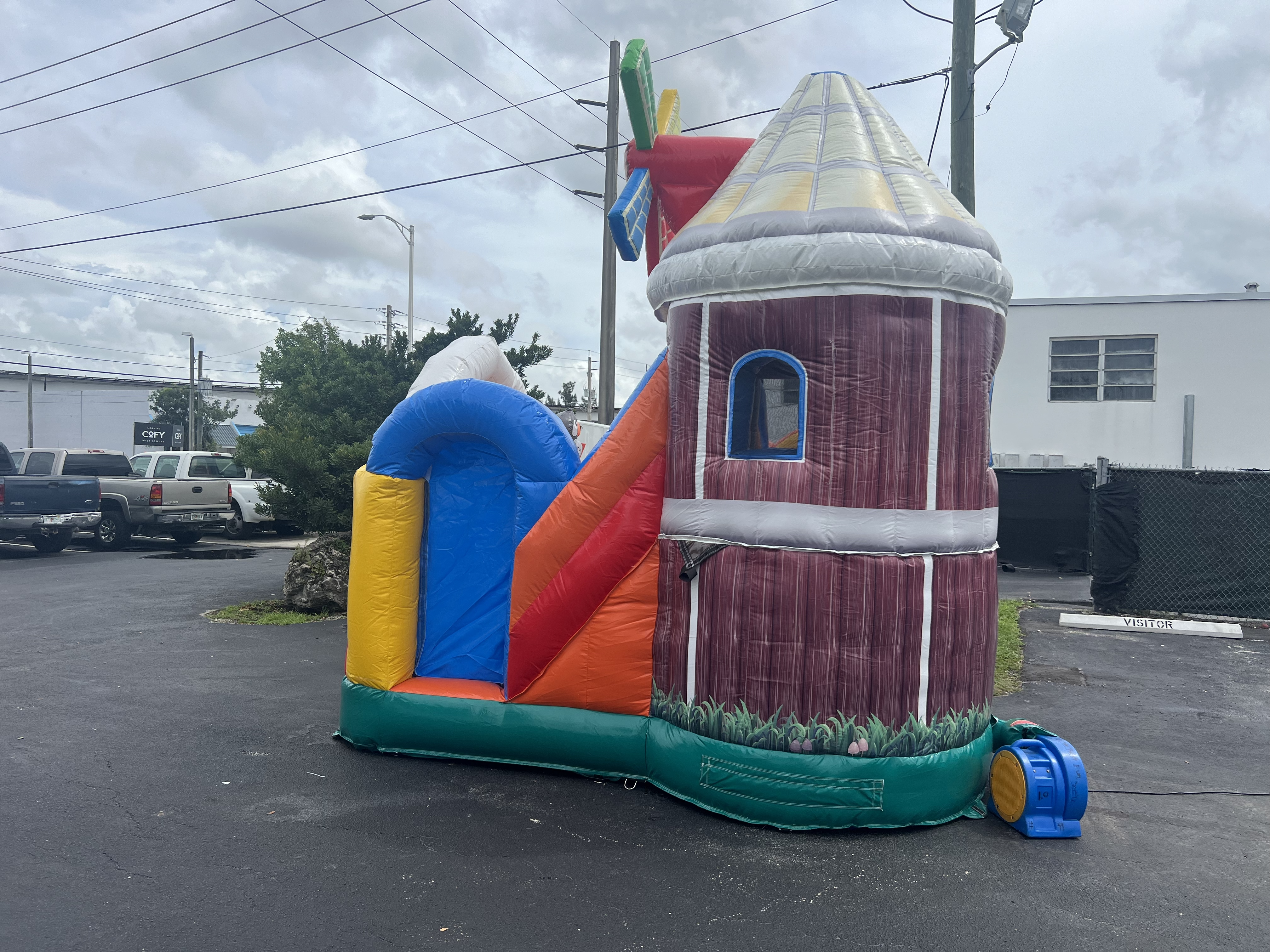 Little Farmers Playland – front