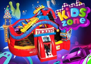 R25 - Midway KidZone With Slide Inside (Wet or Dry)<p><strong><span style='color: #ff00ff;'>Watch Video Inside</span></strong></p>