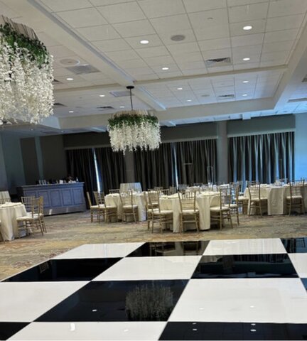 8' x 12' Black and White Dance Floor