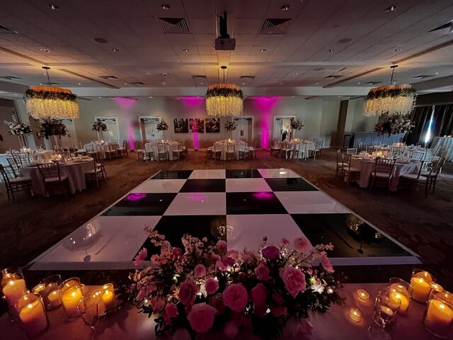 22' x 22' Black and White Acrylic Dance Floor
