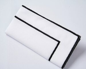 Monarch Napkin | White Black 20