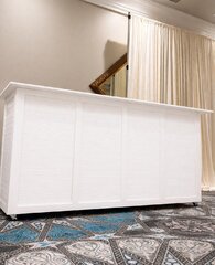White Portable Bar 8’