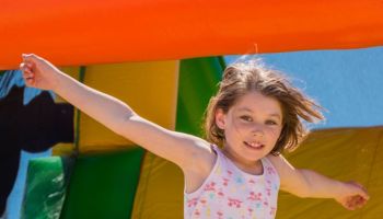 Simple Guide to Bounce House Fun Simple Guide to Bounce House Fun