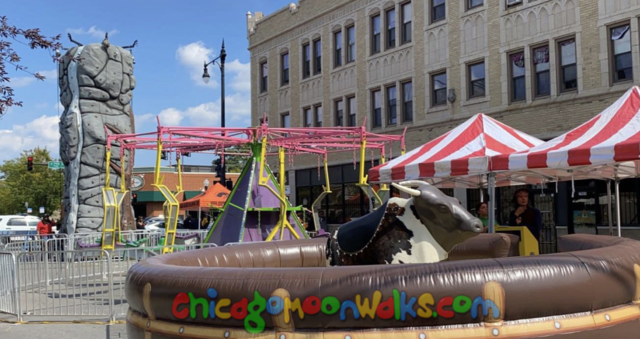 Mechanical bull rental Chicago IL suburbs