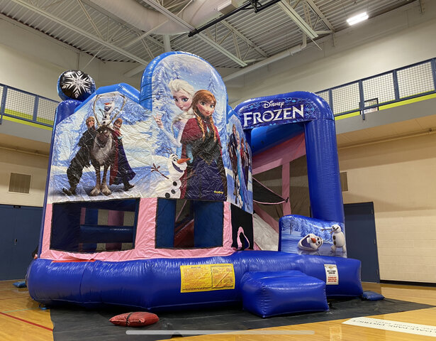 Frozen 5-1 deluxe combo obstacle course rental Chicago