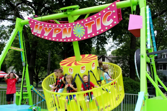 Hypnotic  Carnival Mechanical Ride Chicago Rentals, Chicago IL