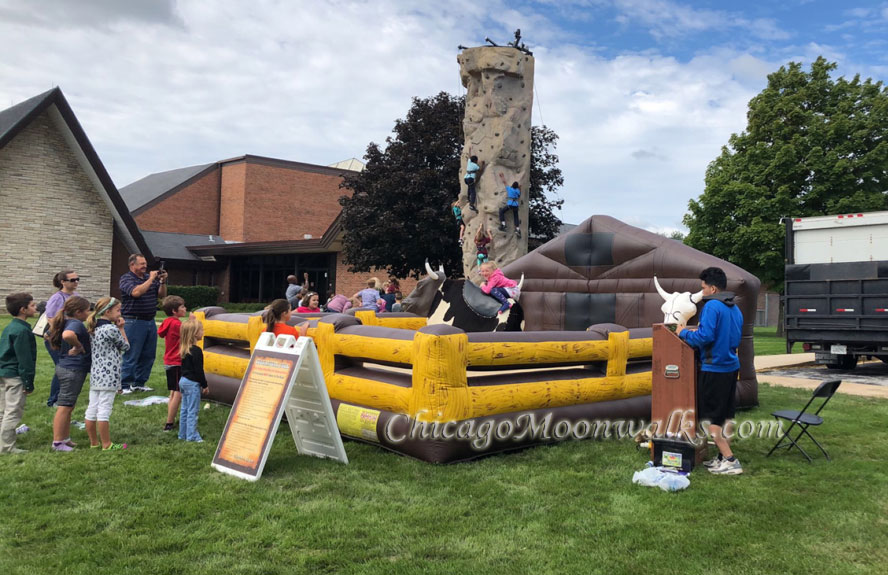 Mechanical Bull and Rock Wall Rental Chicago
