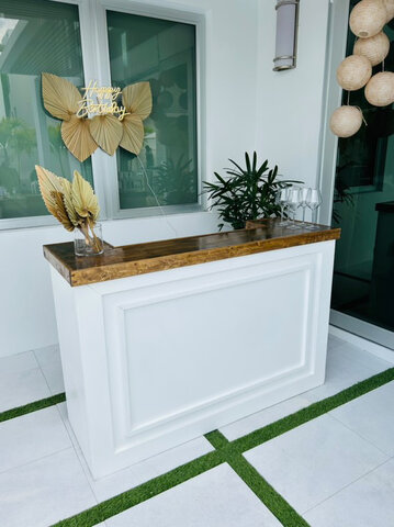 Rustic Farm House Bar