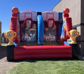 Giant Basketball Shoot