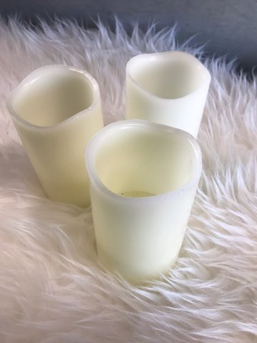 X Small Ivory Pillar Candle  Assorted 3