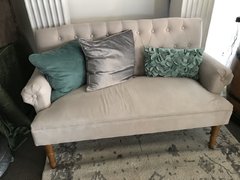 Settee Ivory