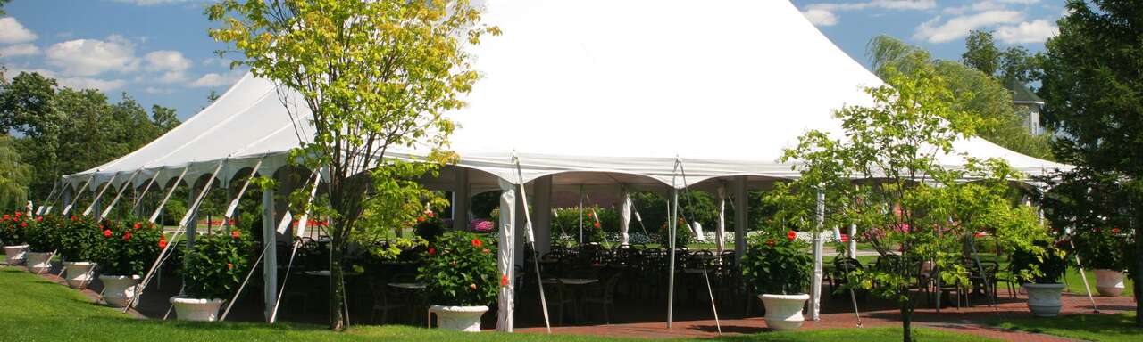 What to Expect with Tent Rental Costs