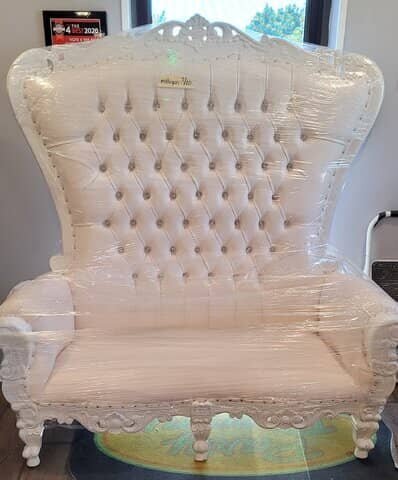 Sofa Throne Couch White on White