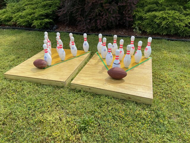 Football Bowling Portable 4ft x 4ft