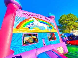 Princess Bounce House with Unicorn – Phoenix & Glendale Event Rental