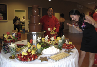 36"High Chocolate fountain, Package #1 Full service Cater Up to 150 Guests.