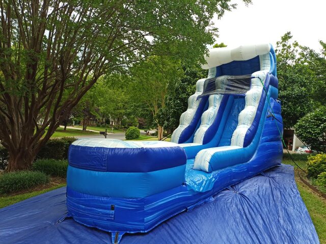 Blue and white Wet or Dry 15
