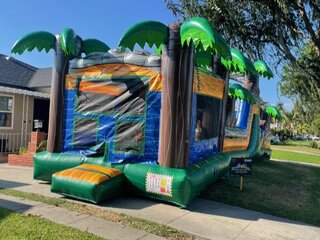 45ft Tropical Obstacle Course