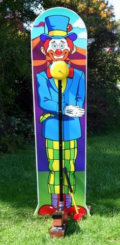 Kiddie Striker- Clown- 7 ft Tall