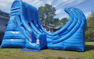 22' Tall - Rampage Half Pipe Dual Lane Water Slide