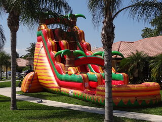 25' Tall - South of the Border Water Slide single lane