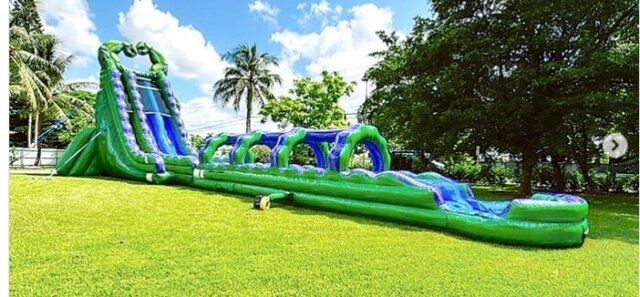 36' Tall - The Hulk Water Slide dual lane