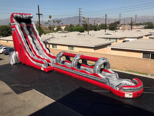 30' Tall - The Punisher Water Slide single lane