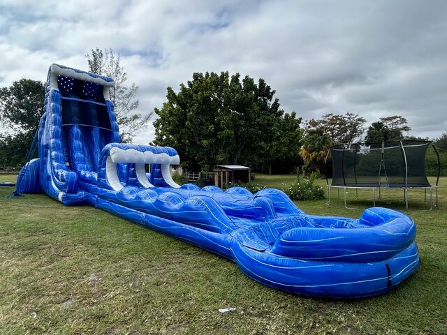 30' Tall - Tsunami Water Slide dual lane