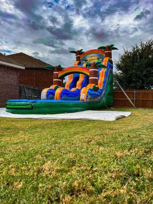 Inflatable water slide rental in DFW Texas from Inflatable Party Magic