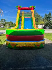 21’ Paradise # 42Best for ages 6+  Space Needed 32' W x 13' D x 21' H
