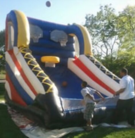 Giant Basketball Game