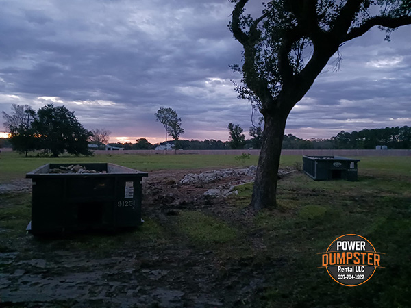 Driveway-Friendly Roll Off Dumpster Lafayette LA Residents Use for Yard Debris