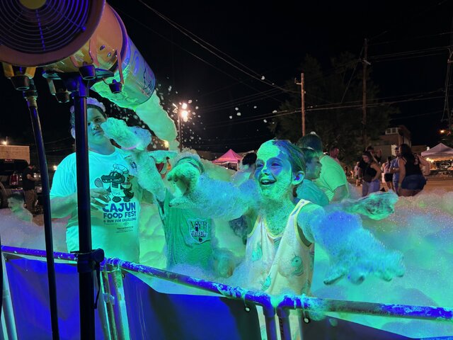 UV Glow Foam Party