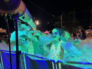 1 Hr Staffed Glow Foam Party