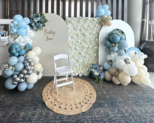 Flower Wall Balloon Backdrop