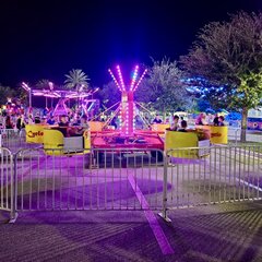 Tubs Of Fun Canival Ride