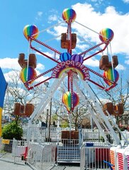 Balloon Fiesta Ferris Wheel 