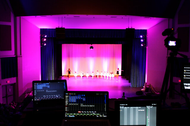 Stage Lighting Engineer For Hire Auora Denver Dj and Live Band