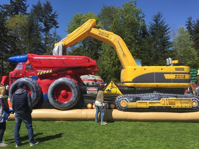 constrauction themed builders themed bounce house rentals