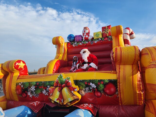 santa sleigh photo op rentals