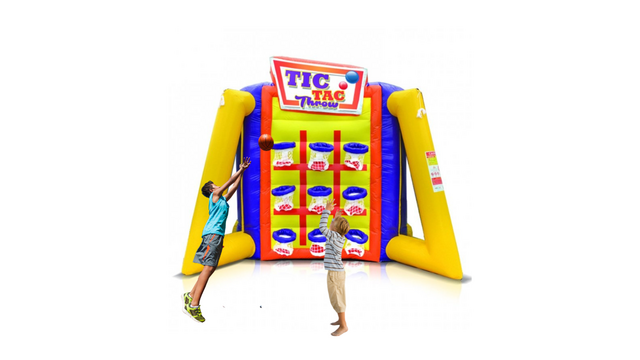 tic tac throw game