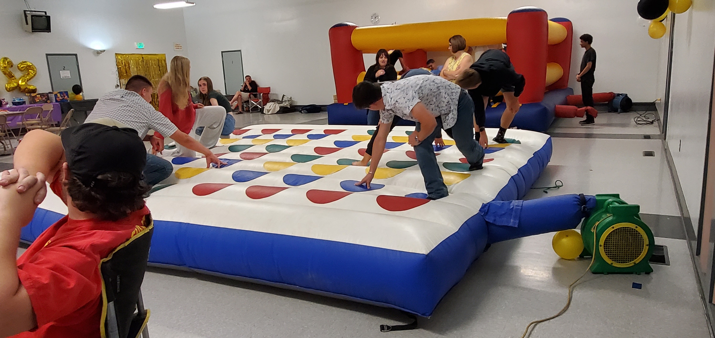 bounce-house-red-bluff