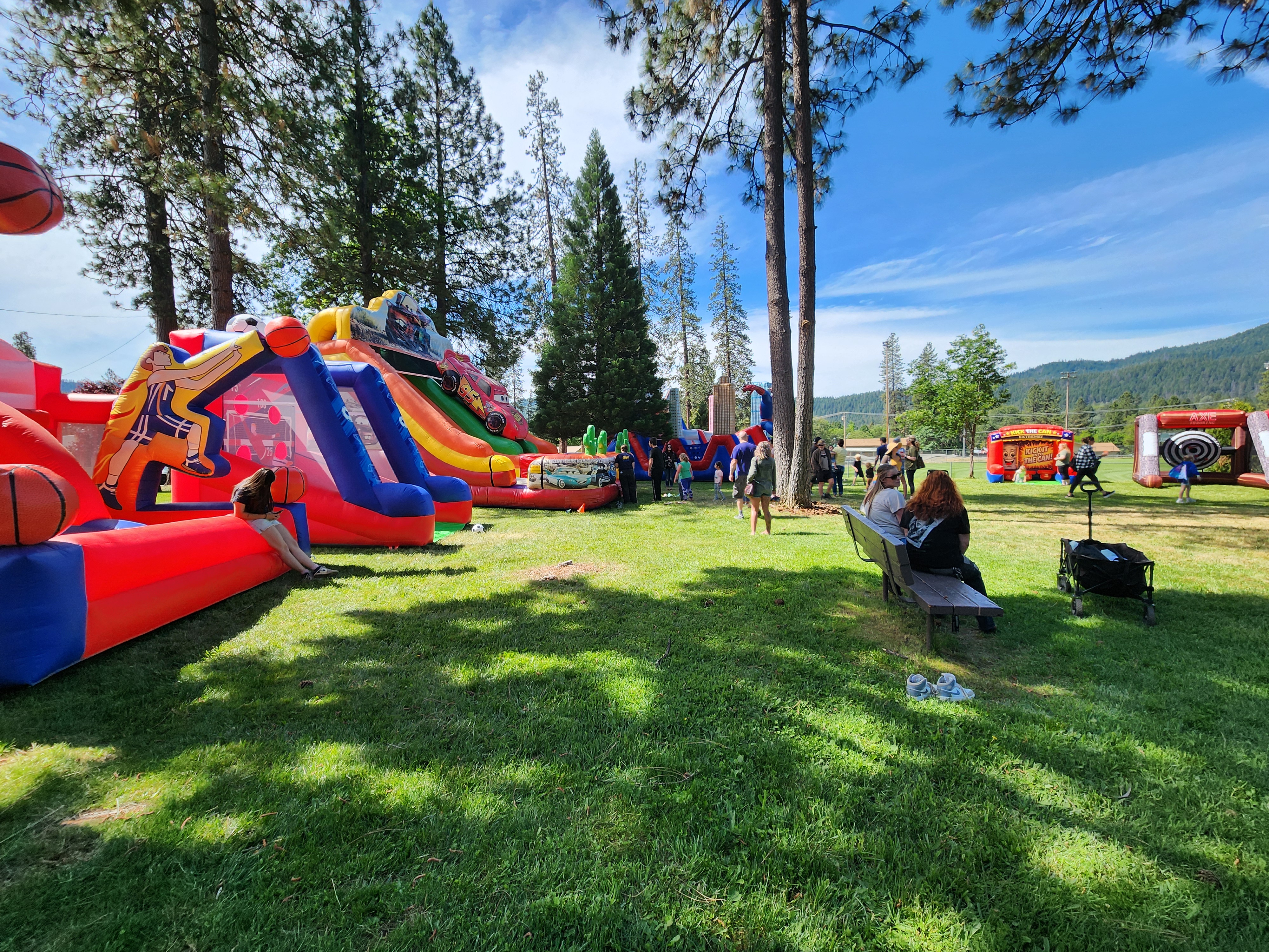 weaverville california carnival festival games in action