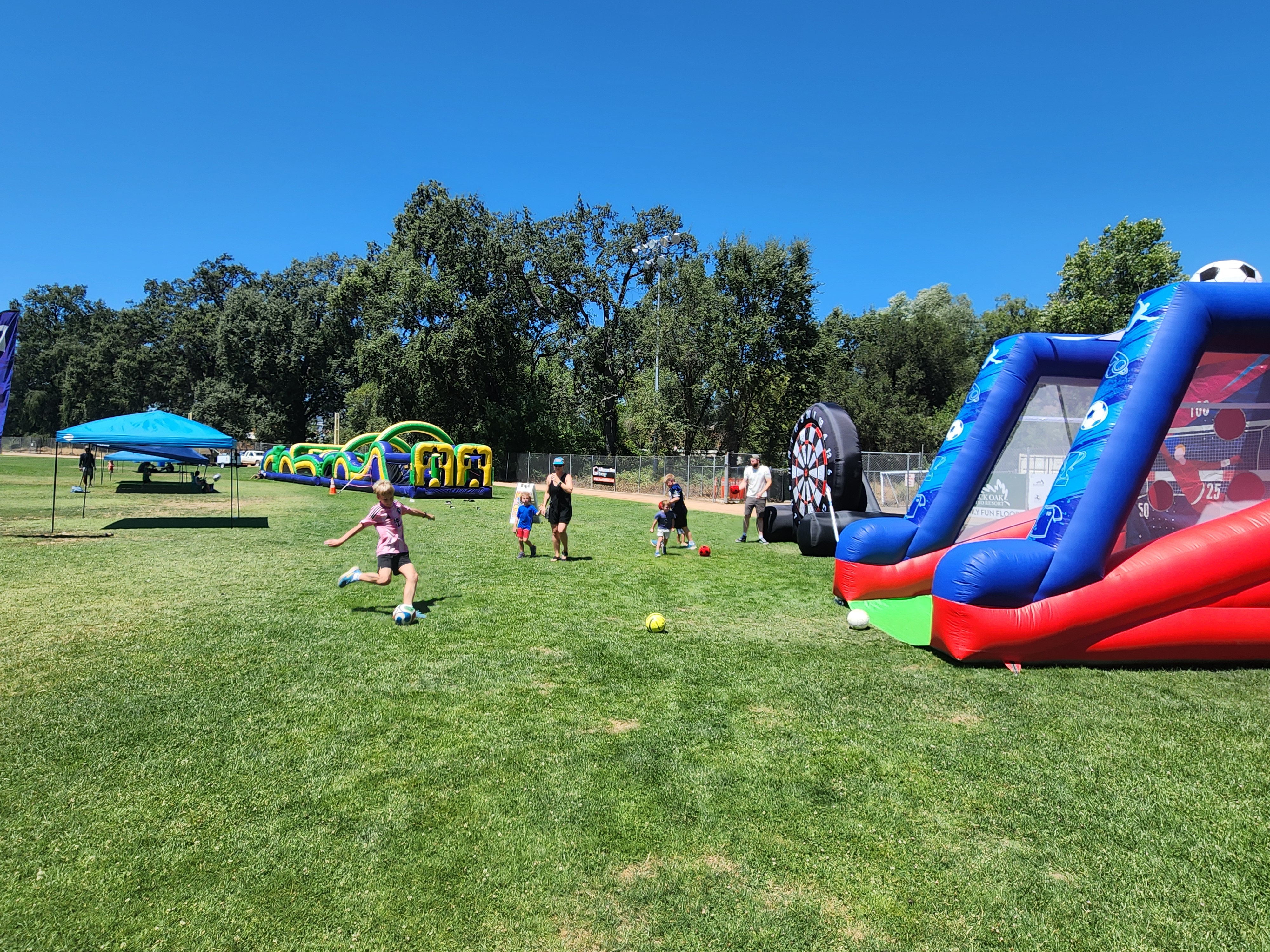 Sonora California inflatable games, bounce houses and party rentals