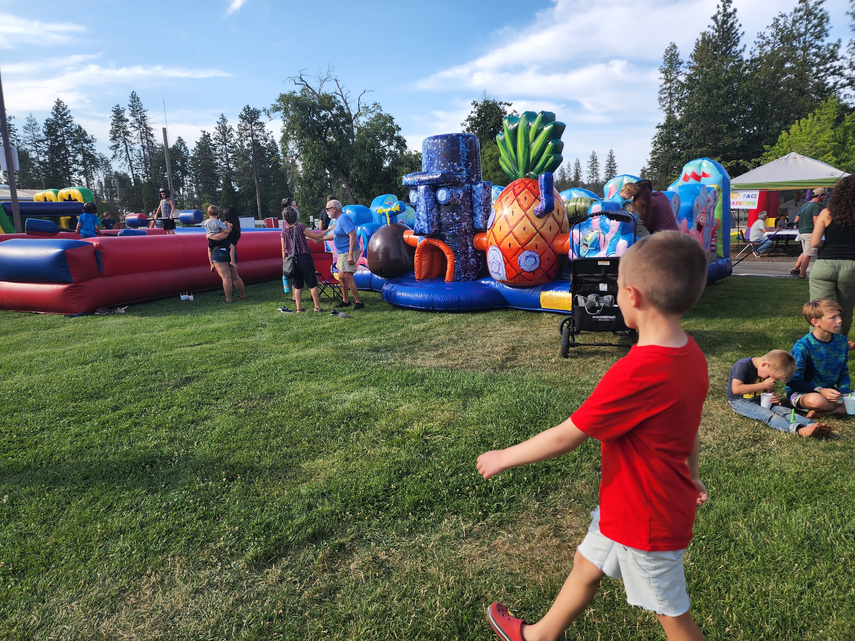 Kids On The Moon Bounce House Party Rental