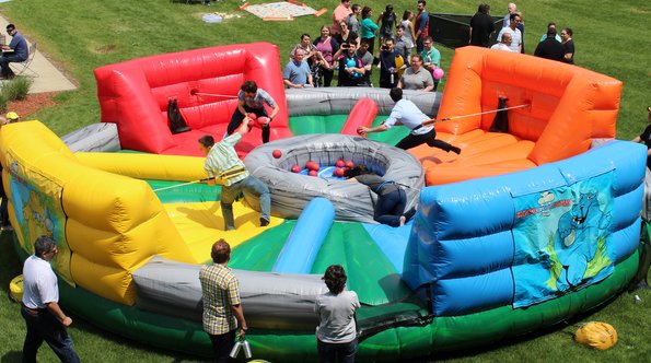 hippo-chow-down-inflatable-game-rentals