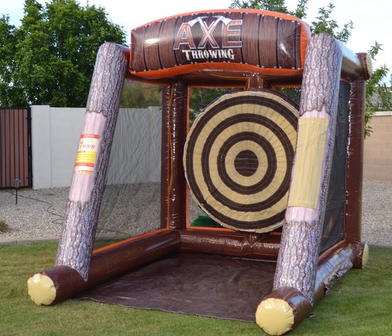 inflatble axe throwing
