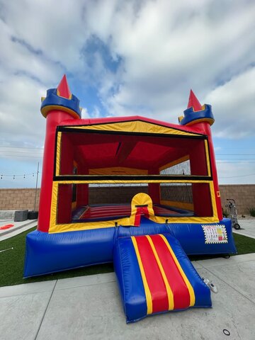 Standard Bounce House