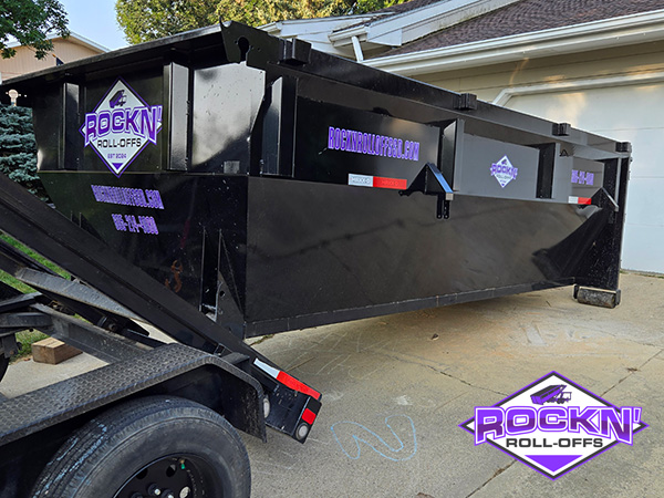 rockn-rolloffs-landscaping-debris-dumpster-hartford-sd